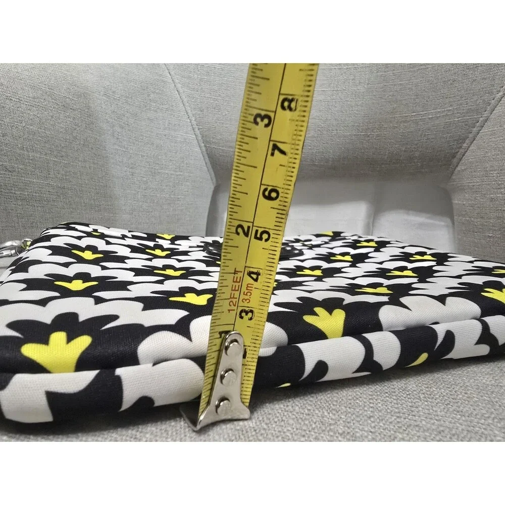 Vera Bradley iPad Tablet Sleeve Case Wristlet Zip Padded Black White Yellow